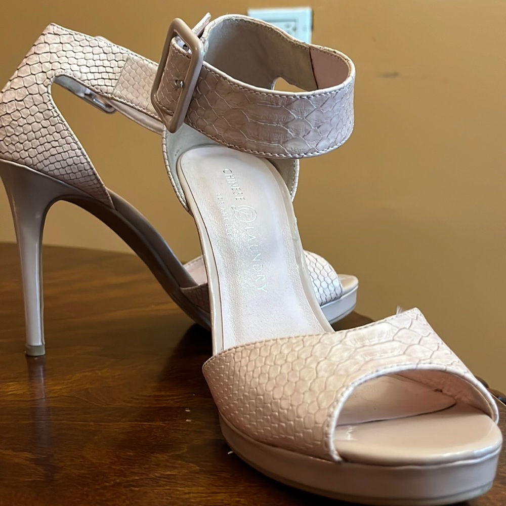 Chinese Laundry Vintage heels